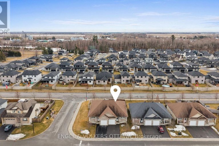 29579169/203-belfort-street/embrun/russell/ontario/K0A1W0_35