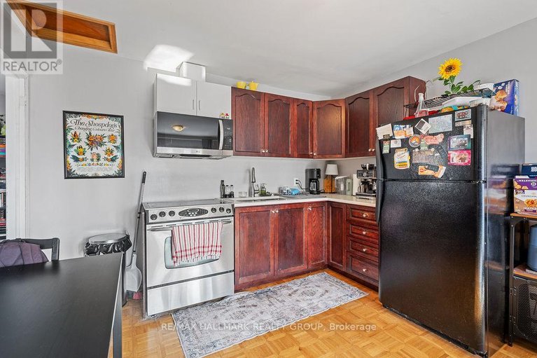 29654523/217-dovercourt-avenue/westborohampton-park/ottawa/ontario/K1Z7H3_11