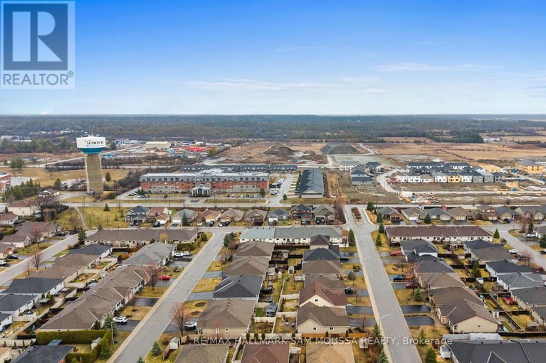 29614140/631-robert-hill-street/almonte/mississippi-mills/ontario/K0A1A0_45