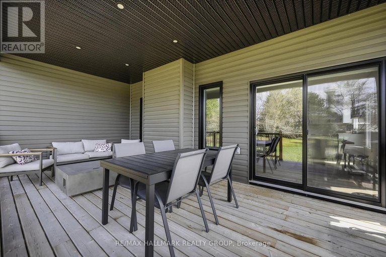 29467003/21-maxime-court/clarencerockland-twp/clarence-rockland/ontario/K0A2A0_32