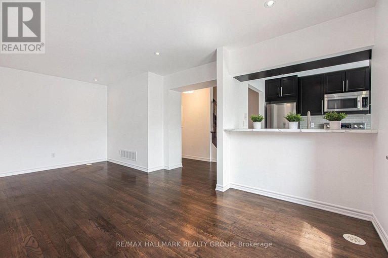 28782242/2427-nutgrove-avenue/half-moon-bay/ottawa/ontario/K2J0X4_12