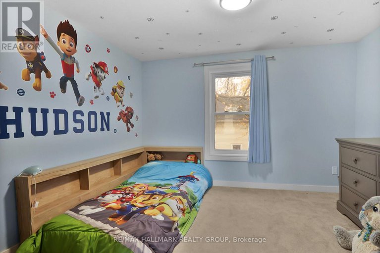 29081358/475-centre-street/winchester/north-dundas/ontario/K0C2K0_13