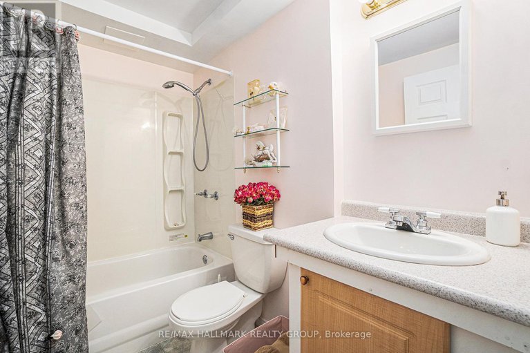 28497394/18-golders-green-lane/longfields/ottawa/ontario/K2J5C1_27