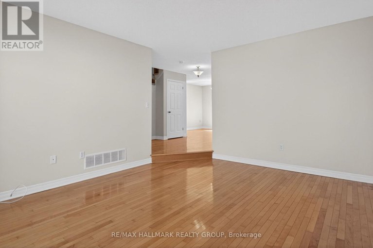 29666463/131-beaumont-avenue/town-of-rockland/clarence-rockland/ontario/K4K1R7_10