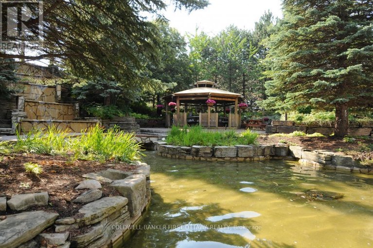 29474230/2702-1480-riverside-drive/riverview-park/ottawa/ontario/K1G5H2_37