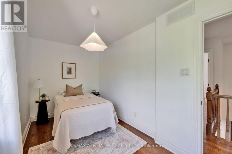 28469895/3-kimini-drive/remainder-of-stittsville-area/ottawa/ontario/K2S1S6_30