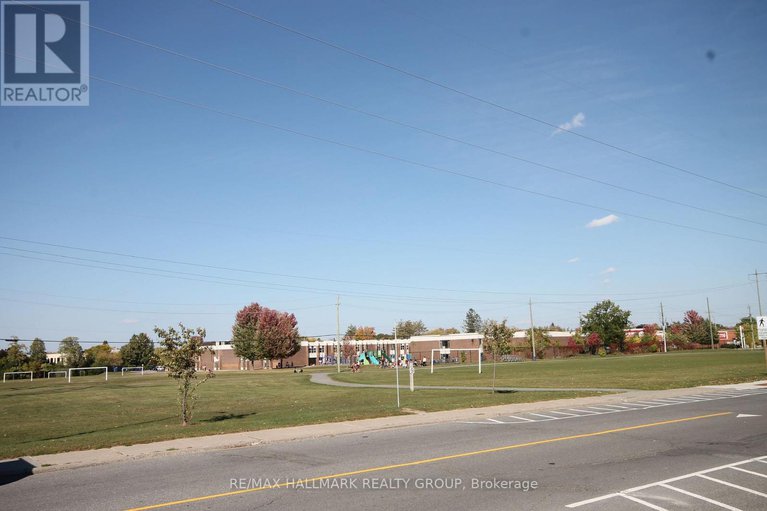 29070832/49-bellman-drive/arlington-woods/ottawa/ontario/K2H8S4_26