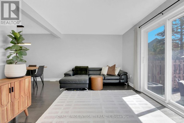 29651789/22-135-castlefrank-road/glencairnhazeldean/ottawa/ontario/K2L2Y2_22