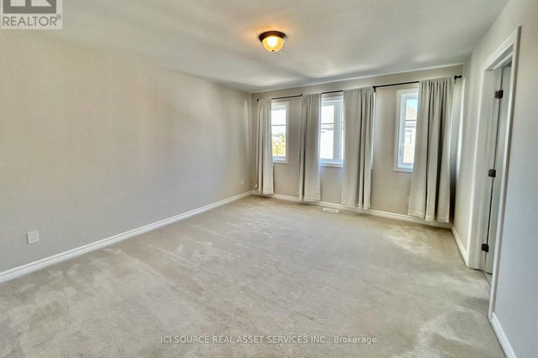 28905249/106-equitation-circle/goulbourn-twp-from-franktown-rdsouth-to-rideau/ottawa/ontario/K0A2Z0_18