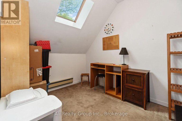 29580490/190-woods-road/constance-bay/ottawa/ontario/K0A3M0_36