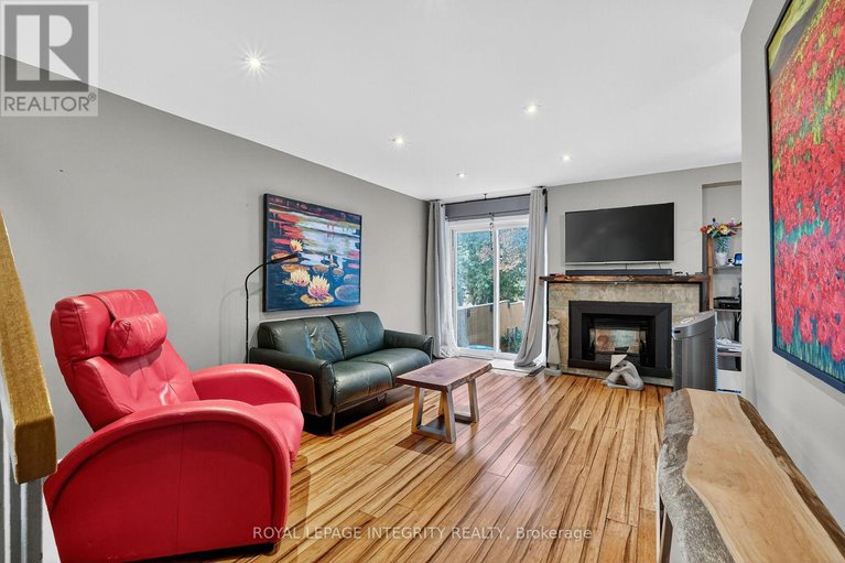 29013773/40-shadetree-crescent/borden-farmstewart-farmcarleton-heightsparkwood-hills/ottawa/ontario/K2E7R2_7