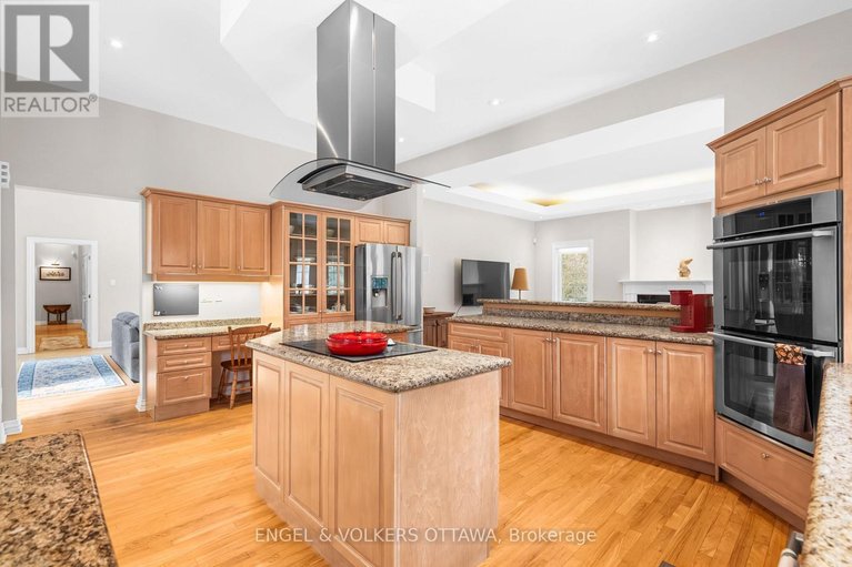 29633496/5-countryside-green/cedar-hillorchard-estates/ottawa/ontario/K2R1B5_13