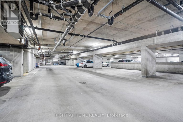 28511059/911-555-anand-private/riverside-park-south/ottawa/ontario/K1V2R7_11