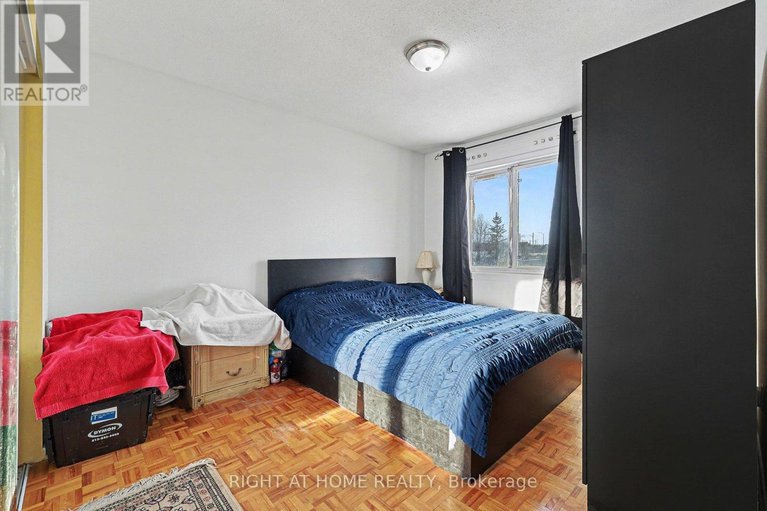 29331896/305b-2044-arrowsmith-drive/beacon-hill-south/ottawa/ontario/K1J7V8_17