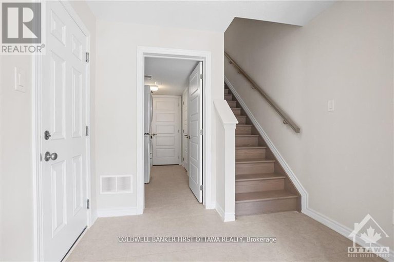 29422755/78-ballinora-lane/stittsville-north/ottawa/ontario/K2S2Z6_5