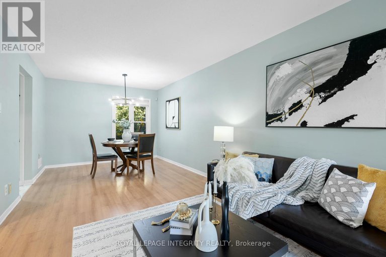 28939394/11-royal-field-crescent/longfields/ottawa/ontario/K2J4G1_5