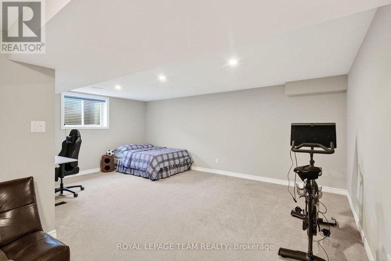 29591356/216-helen-rapp-way/blossom-parkkemp-parkfindlay-creek/ottawa/ontario/K1T0P6_40