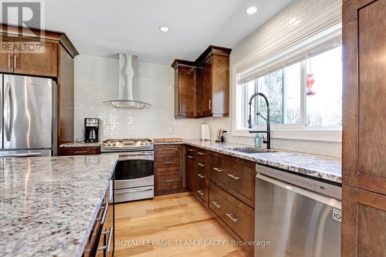 29655712/18-harmony-way/north-grenville-twp-kemptville-south/north-grenville/ontario/K0G1J0_15