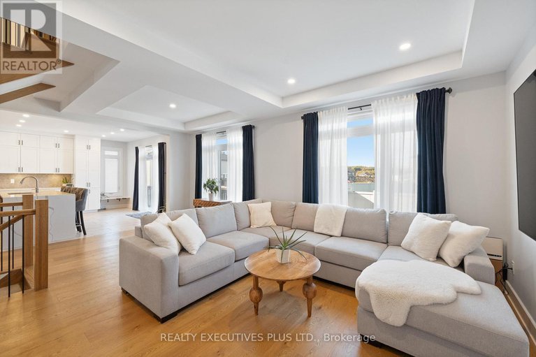 28668937/1299-diamond-street/town-of-rockland/clarence-rockland/ontario/K4K0M5_9