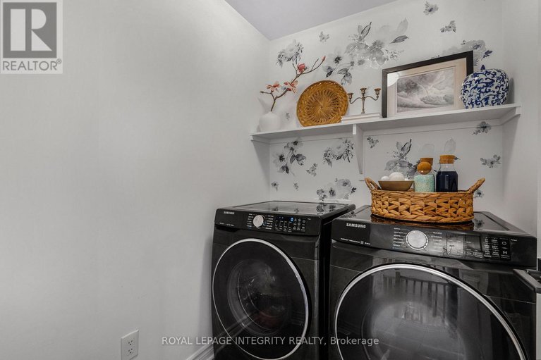 29018592/181-crevasse-road/mer-bleuebradley-estatesanderson-park/ottawa/ontario/K1W0H8_25