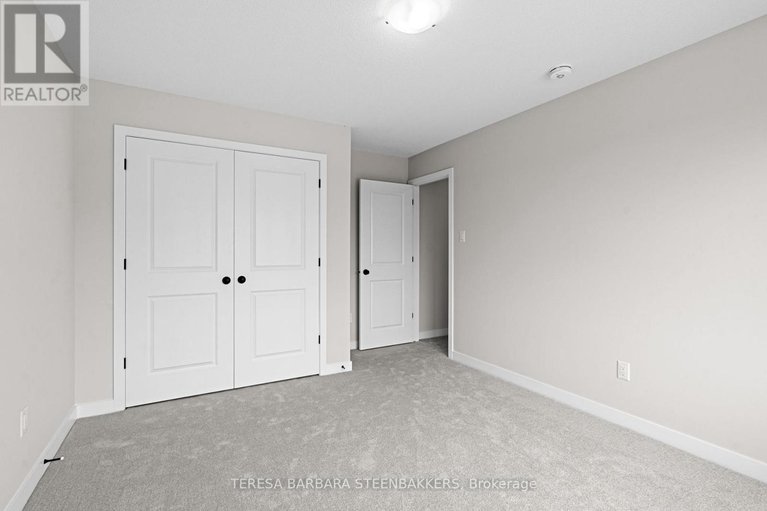 27846095/747-kenny-gordon-avenue-n/riverside-southgloucester-glen/ottawa/ontario/K4M0X9_25