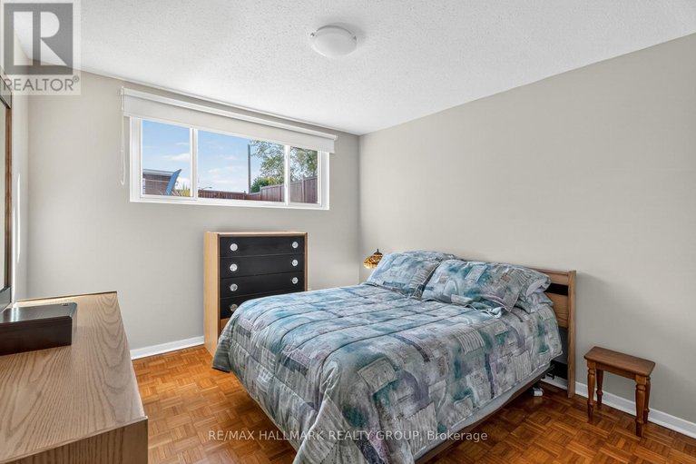 28966380/1816-applegrove-court/beacon-hill-south/ottawa/ontario/K1J6S5_47
