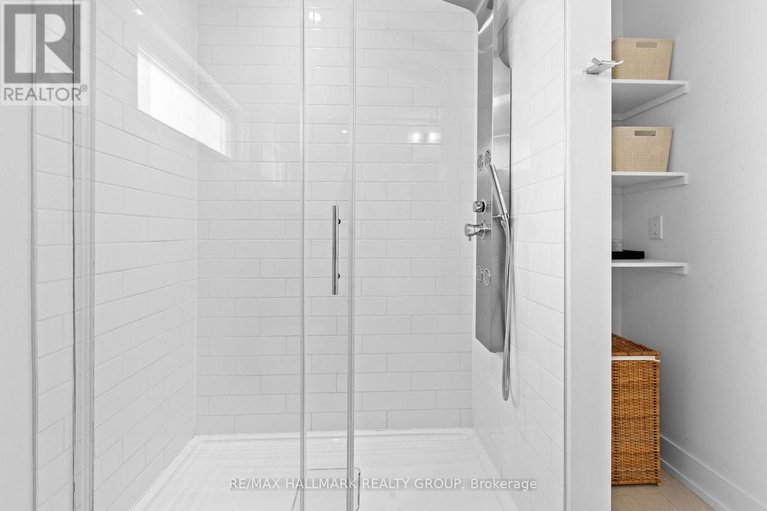 29642519/330-winona-avenue/westboro-south/ottawa/ontario/K1Z5H4_28