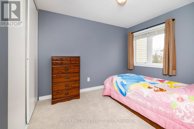 28265778/202-waymark-crescent/bridlewood/ottawa/ontario/K2M0A6_24