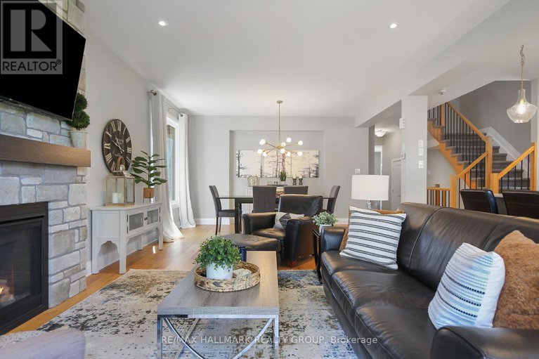 28564030/88-palfrey-way/emerald-meadowstrailwest/ottawa/ontario/K2S1E7_7