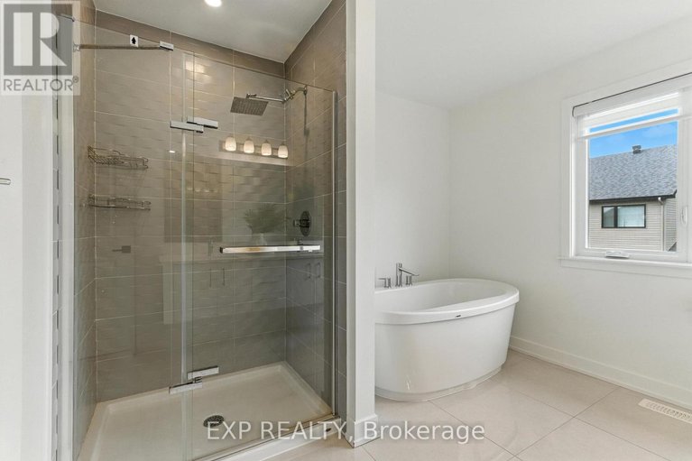 29614825/701-odyssey-way/leitrim/ottawa/ontario/K1T0V3_30