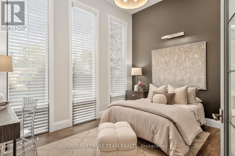 29003198/10-leaver-avenue/city-viewskylinefisher-heightsparkwood-hills/ottawa/ontario/K2E5P6_18