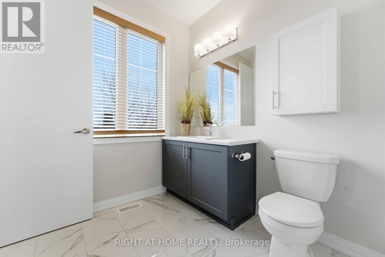 29484591/643-terrier-circle/goulbourn-twp-from-franktown-rdsouth-to-rideau/ottawa/ontario/K0A2Z0_24