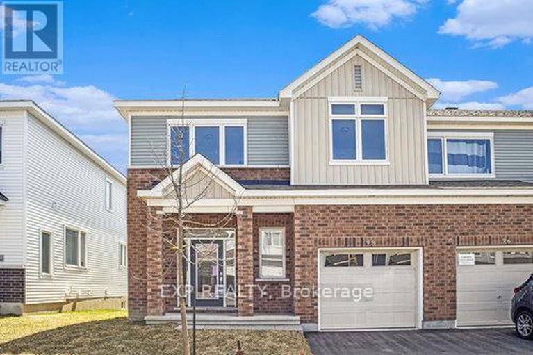 28620818/98-pizzicato-street/mer-bleuebradley-estatesanderson-park/ottawa/ontario/K1C7G4_1