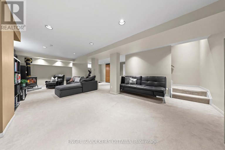 29120445/57-newcastle-avenue/morgans-grantsouth-march/ottawa/ontario/K2K3B5_33