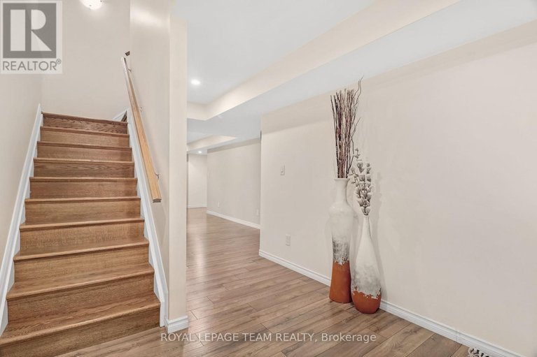 28779461/3519-woodroffe-avenue/strandherd/ottawa/ontario/K2G7A7_32