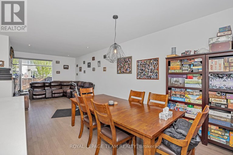 28504001/522-borbridge-avenue/riverside-southgloucester-glen/ottawa/ontario/K4M0H9_10