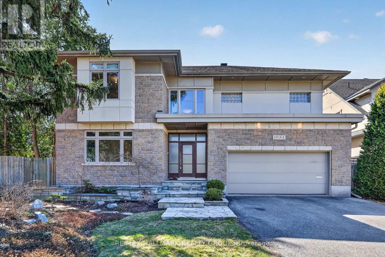 29680684/1934-lenester-avenue/mckellar-heightsglabar-park/ottawa/ontario/K2A1J9_1