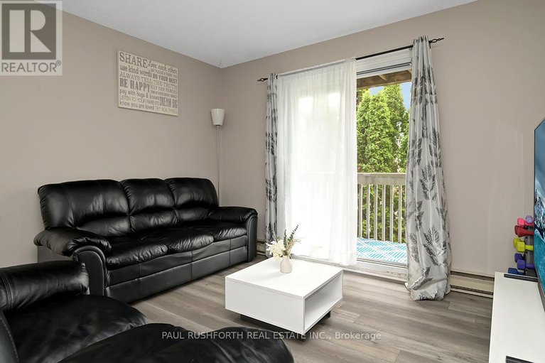 28420179/314-325-centrum-boulevard/bilberry-creekqueenswood-heights/ottawa/ontario/K1E3W8_4