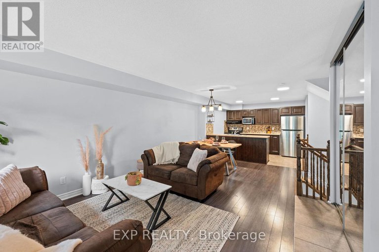 28826800/114-a-lindenshade-drive/strandherd/ottawa/ontario/K2J5R5_12