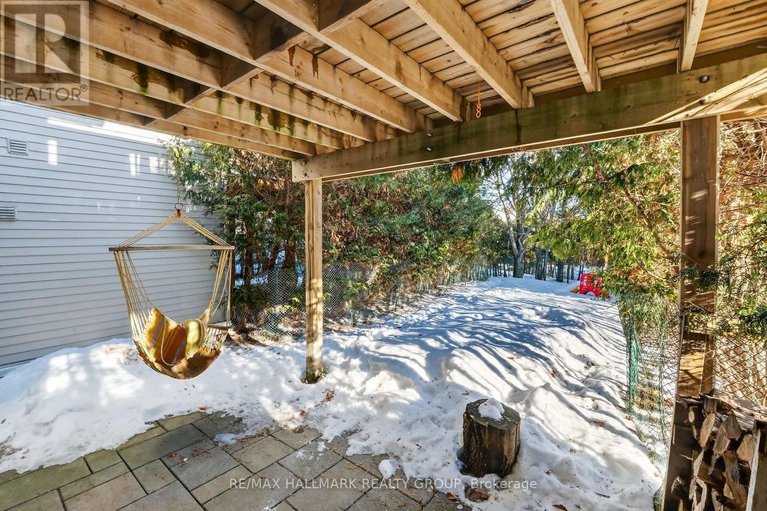 29426175/40-bridgewater-terrace/cedargrovefraserdale/ottawa/ontario/K2J3H2_45