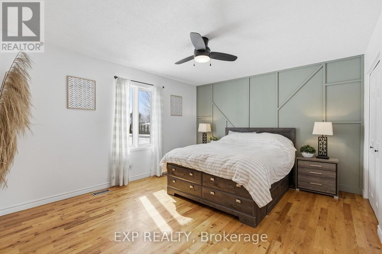 29437071/2174-lemery-street/clarencerockland-twp/clarence-rockland/ontario/K0A1E0_21