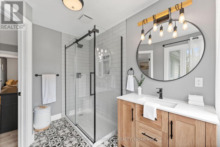 28802076/6-aimee-lane/north-grenville-twp-kemptville-south/north-grenville/ontario/K0G1S0_17