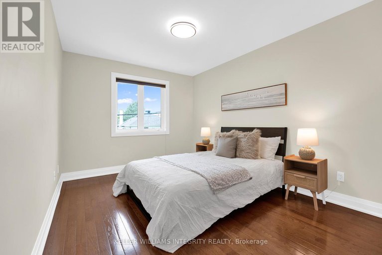 28496867/a-251-glynn-avenue/overbrookcastle-heights/ottawa/ontario/K1K1S2_37