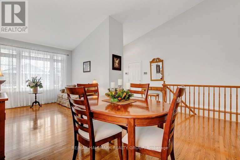 28826972/343-quartz-avenue/town-of-rockland/clarence-rockland/ontario/K4K0A2_10