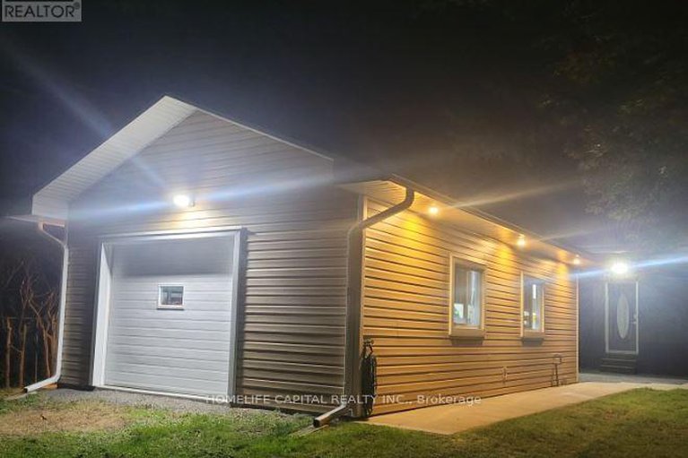 29204242/2515-gravelle-crescent/blackburn-hamlet/ottawa/ontario/K1B3A4_27