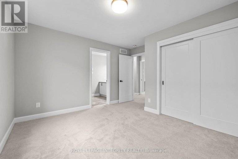 29093946/652-moonflower-crescent/blossom-parkkemp-parkfindlay-creek/ottawa/ontario/K1T0X8_34