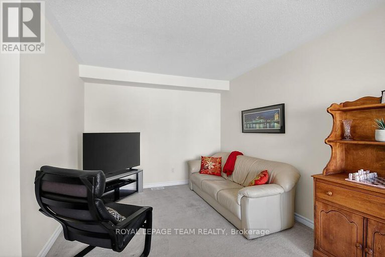 29421275/126-grenadine-street/stittsville-north/ottawa/ontario/K2S0P1_11