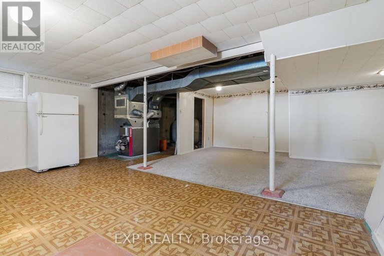 29326818/2243-miramichi-street/kenson-park/ottawa/ontario/K2C0Z1_24