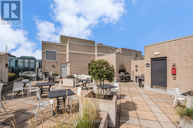 29305271/703-245-kent-street/ottawa-centre/ottawa/ontario/K2P0A5_23