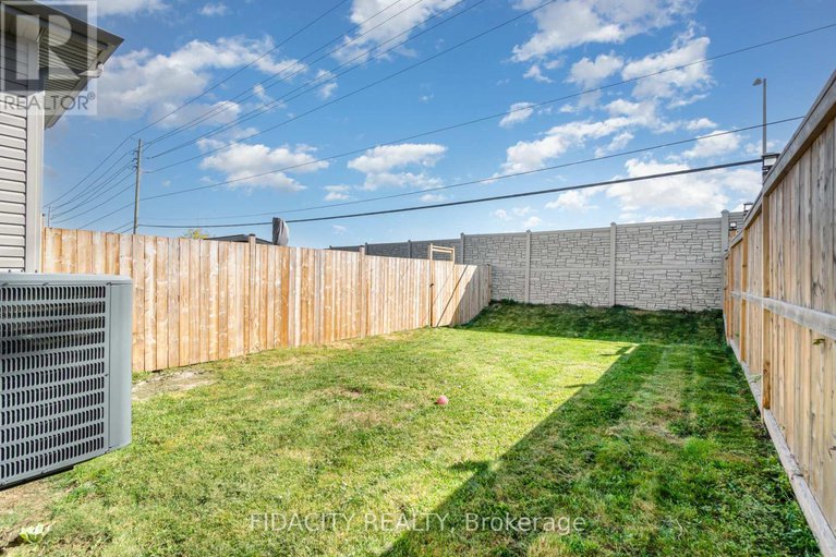 28939725/508-bulat-court/stittsville-north/ottawa/ontario/K2S0X6_28